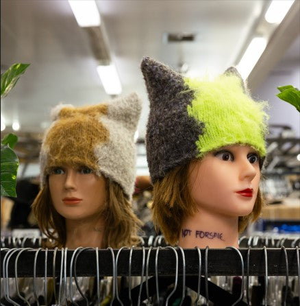 The Lampshade Ribbon Square